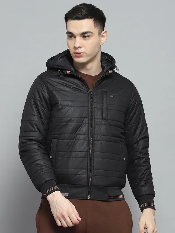 Weekend Bargains to Relish Men Black Solid Hooded Full Sleeve Jacket