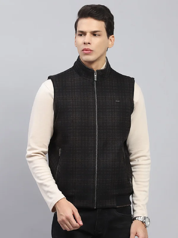 Super Savings Men Black Check Mock Neck Sleeveless Jacket