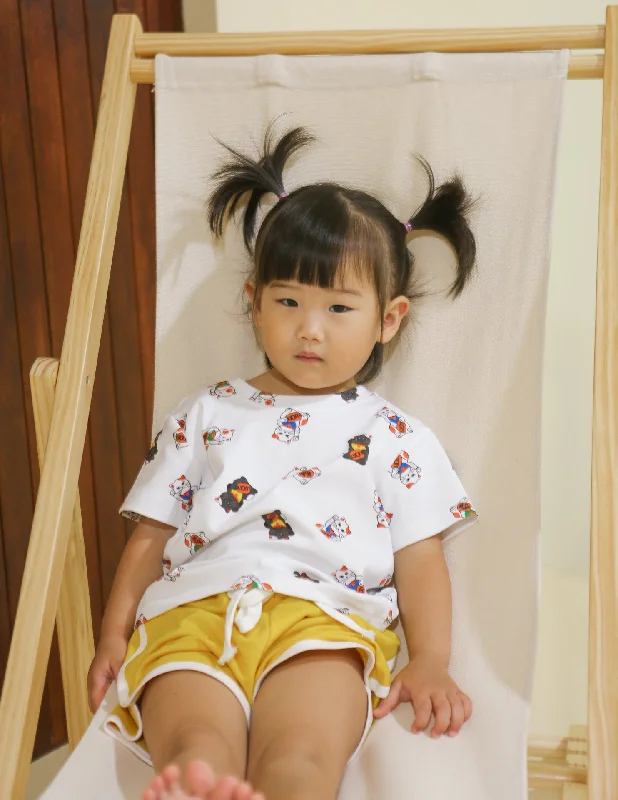 Flash Deal Fortune Cat Kids Tee