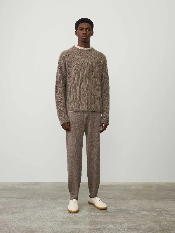 Exclusive Access The William Sweater