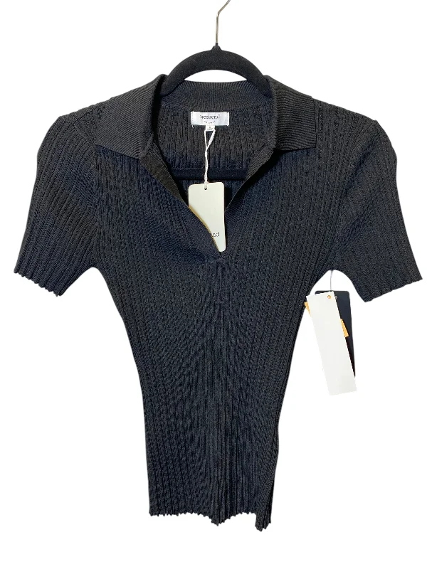 Big Deal Top Short Sleeve By Clothes Mentor In Black, Size: S