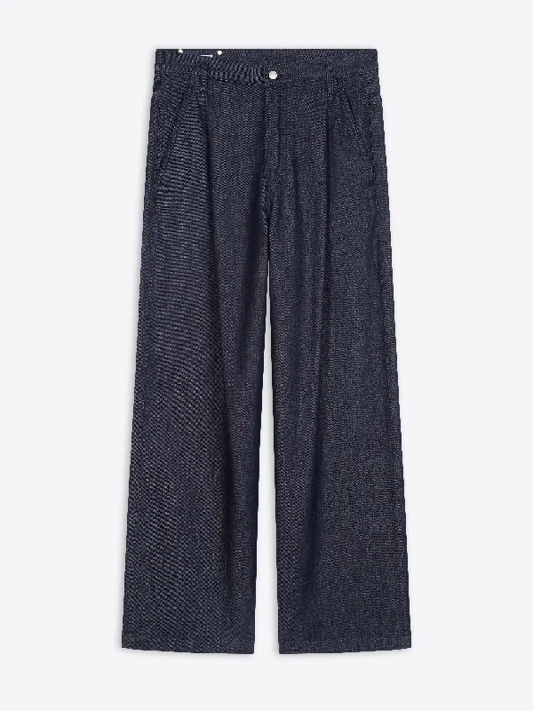 Weekend Deals to Make You Smile Pleated jeans