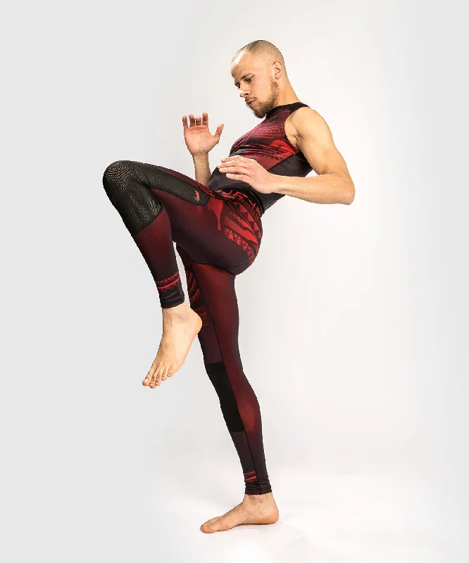 Savings Galore Venum Nakahi Spats - Black/Red