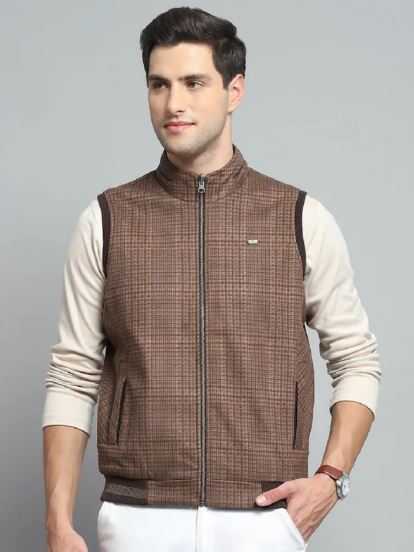 Don't Wait Men Brown Solid Band Collar Sleeveless Reversible Jacket