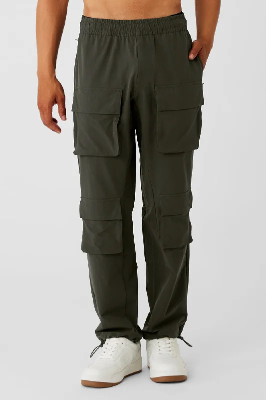 Weekend Savings Extravaganza Cargo Venture Pant - Stealth Green