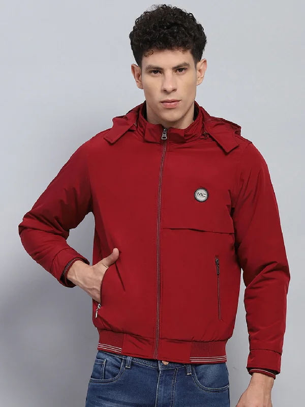 Discount Deals Men Maroon Solid Hooded Full Sleeve Jacket