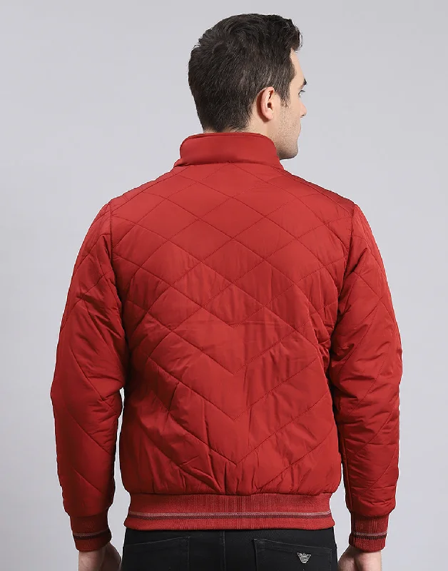 Exclusive Preview Men Red Solid Hooded Full Sleeve Jacket