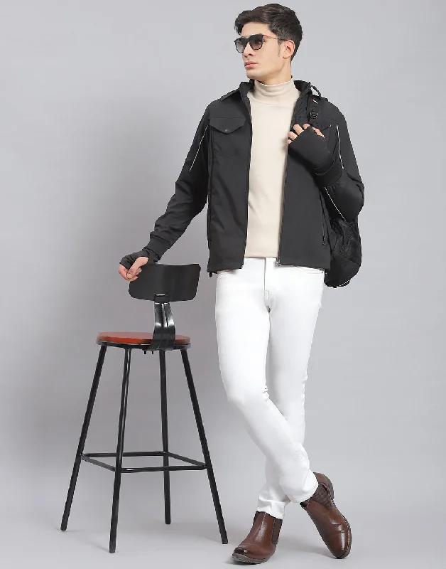 Weekend Special Men Black Solid Hooded Full Sleeve Jacket