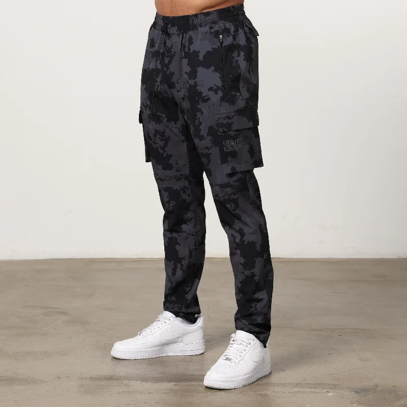 One-Day Only Vanquish Utility Black Camo Tapered Cargo Pants