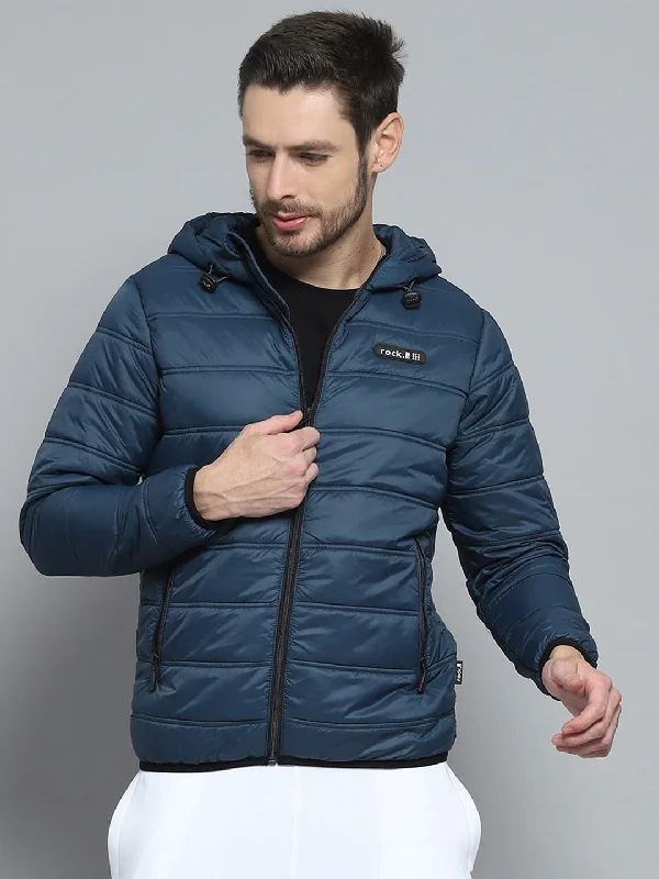 Weekend Discounts to Delight Men Blue Printed Hooded Full Sleeve Jacket