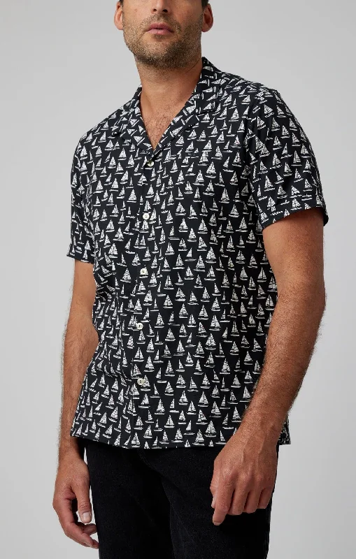 Overstock Clearance Black Sailboats Short Sleeve Shirt