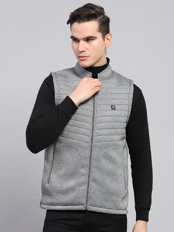 Clearance Sale Men Grey Self Design Mock Neck Sleeveless Jacket