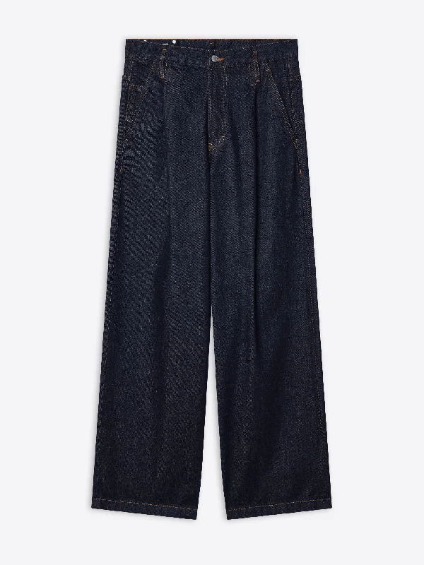 Big Savings Pleated jeans