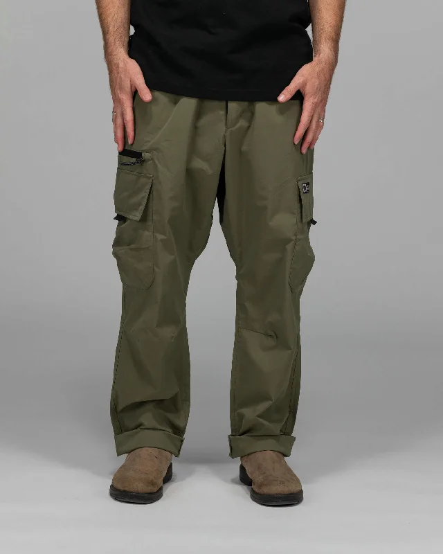 Weekend Deal Shore Tech Cargo Pants - Olive