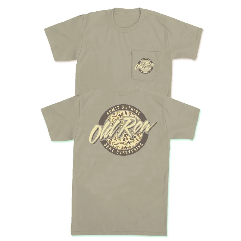 Weekend Deals That Please Duck Camo Circle Logo Pocket Tee