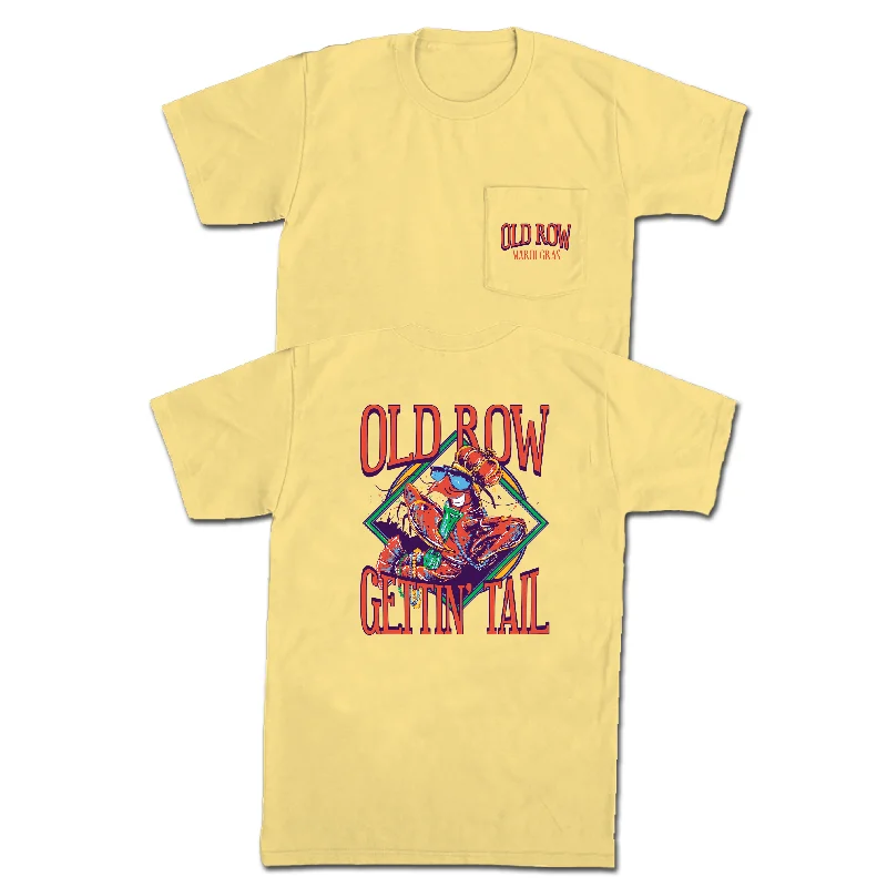 Don't Miss Out Gettin' Tail Pocket Tee