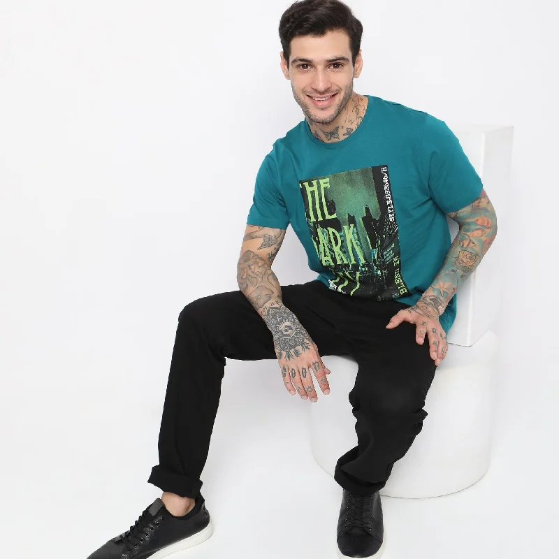 Weekend Deals That Amaze Regular Fit Graphic T-Shirt