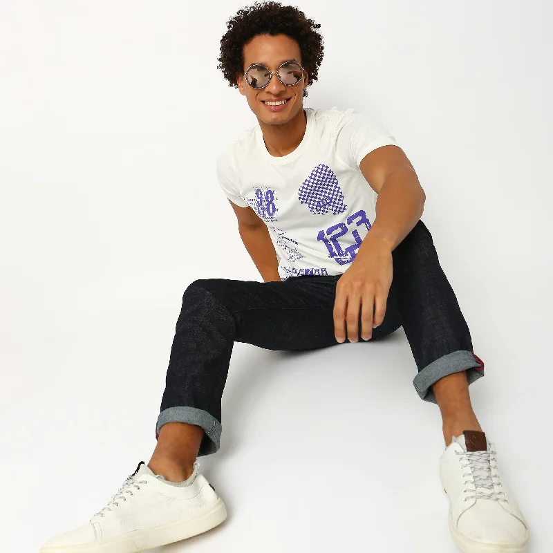 Weekend Bargains to Celebrate Regular Fit Graphic T-Shirt