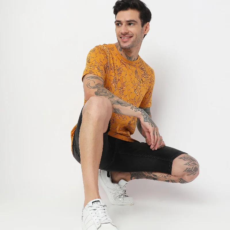 Weekend Discounts to Delight Regular Fit Printed T-Shirt